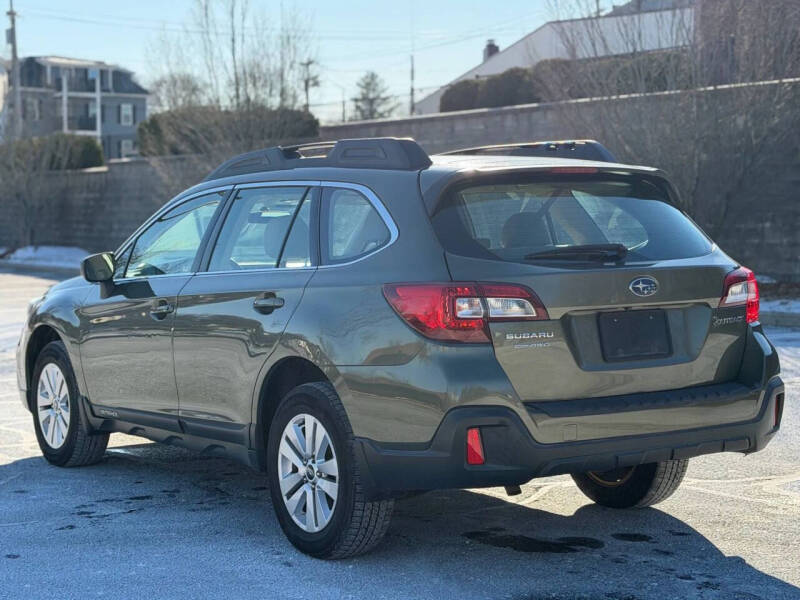2018 Subaru Outback 2.5i