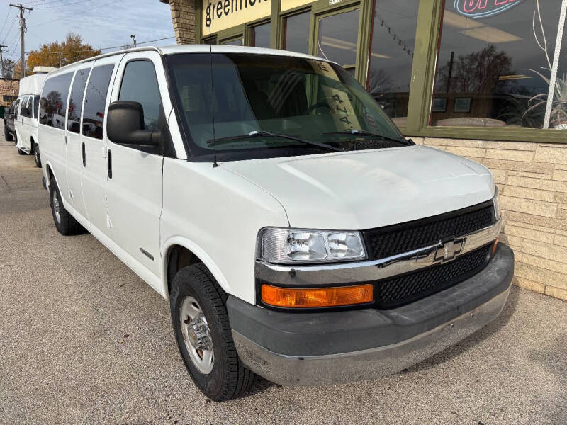 2003 Chevrolet Express 3500 LS
