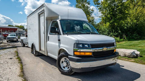 2019 Chevrolet Express for sale at Fruendly Auto Source in Moscow Mills MO