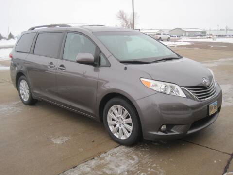 2012 Toyota Sienna for sale at IVERSON'S CAR SALES in Canton SD