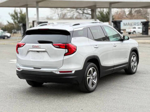 2020 GMC Terrain SLT