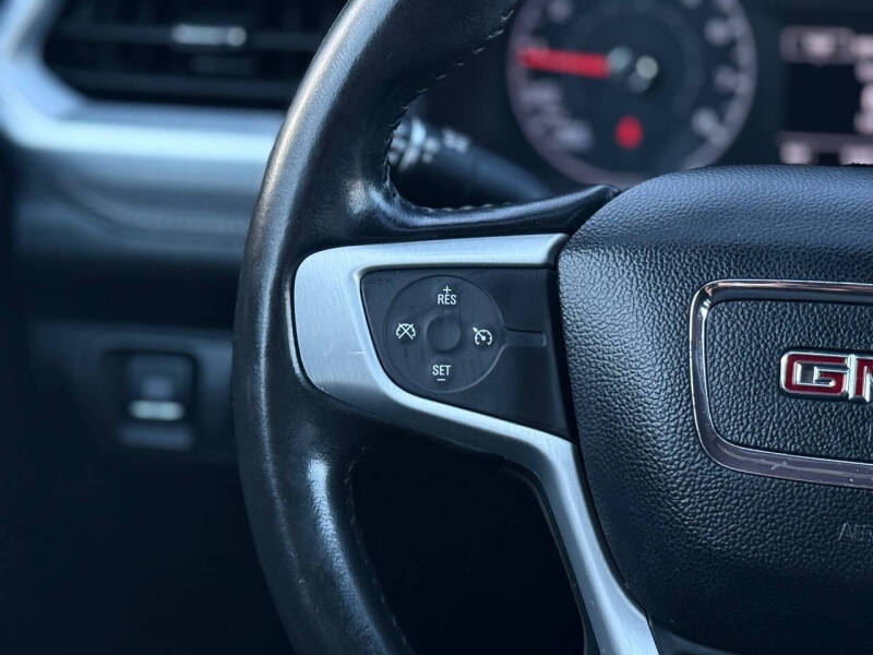 2019 GMC Acadia SLE-2