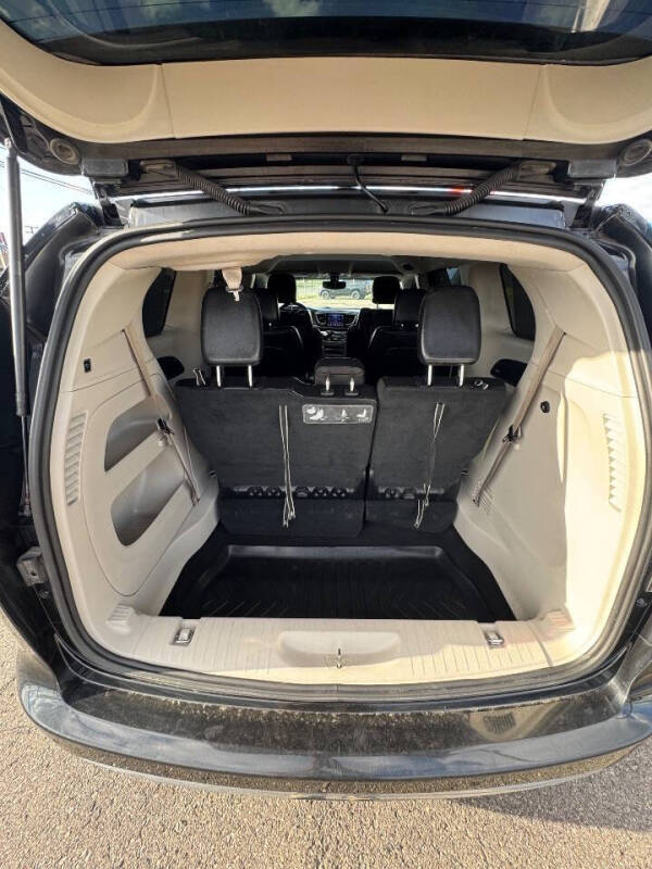 2018 Chrysler Pacifica Touring L Plus