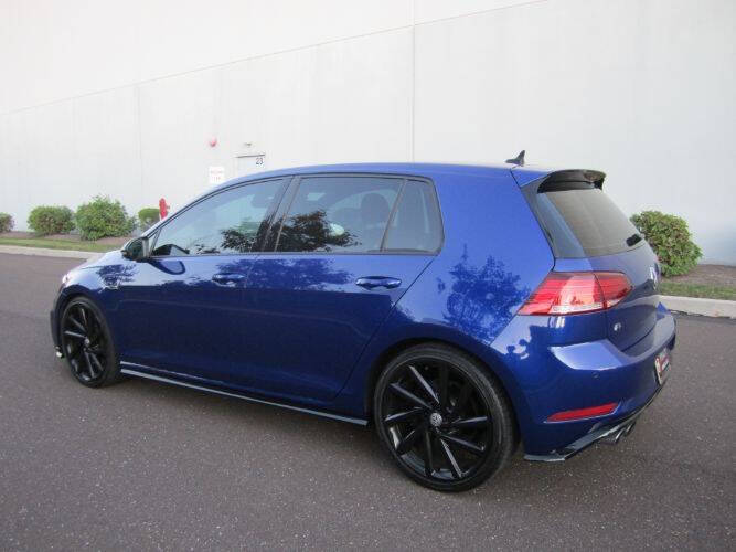 2018 Volkswagen Golf R 4Motion
