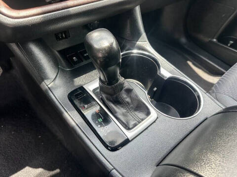 2014 Toyota Highlander LE