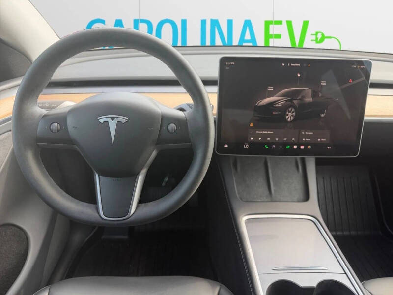 2024 Tesla Model Y Long Range