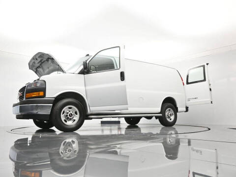 2024 GMC Savana 2500