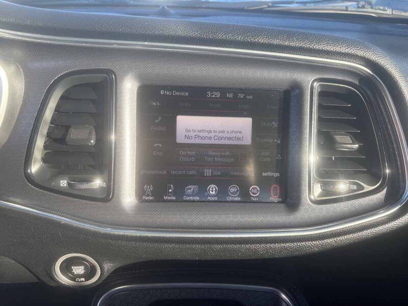 2016 Dodge Challenger SXT Plus