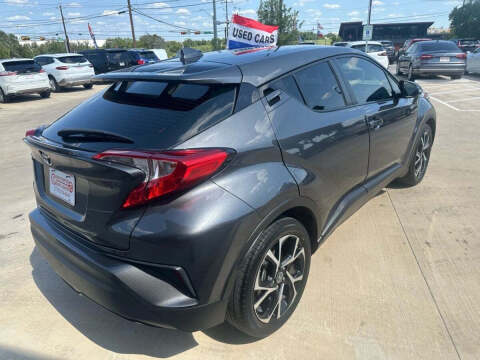 2021 Toyota C-HR XLE