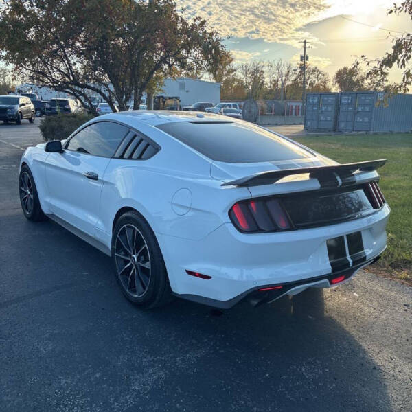 2016 Ford Mustang EcoBoost Premium