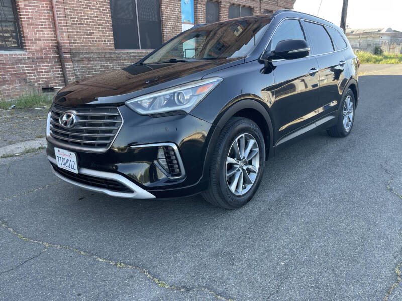 2017 Hyundai Santa Fe SE