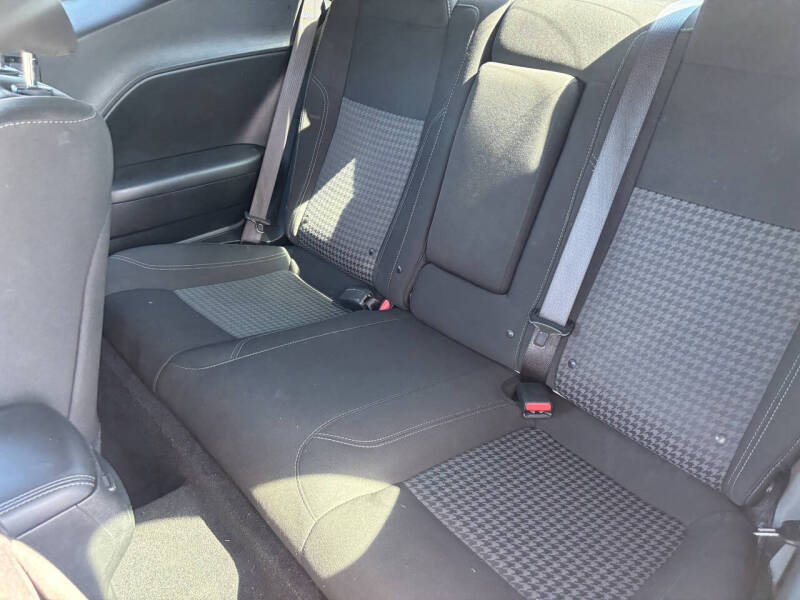 2022 Dodge Challenger SXT