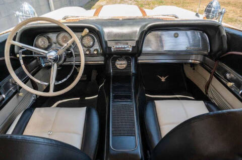 1960 Ford Thunderbird