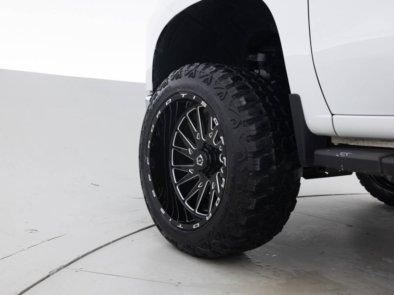 Used Car 2021 Chevrolet Silverado 1500  Lt 4x4 4dr Crew Cab 5.8 Ft. Sb W/1lt For Sale Under $30,000 In Coal City, Illinois