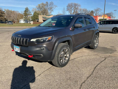 2020 Jeep Cherokee for sale at LITCHFIELD CHRYSLER CENTER in Litchfield MN