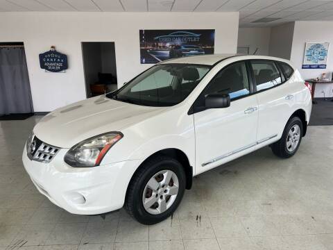 2014 Nissan Rogue Select for sale at Used Car Outlet in Bloomington IL