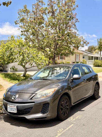 2013 Mazda MAZDA3 i Touring