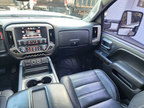 2015 GMC Sierra 2500HD Denali