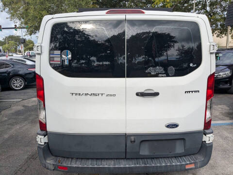 2018 Ford Transit 250