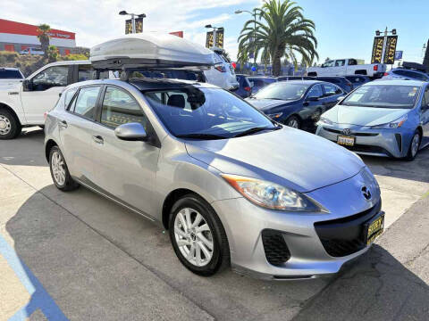 2013 Mazda MAZDA3 i Touring