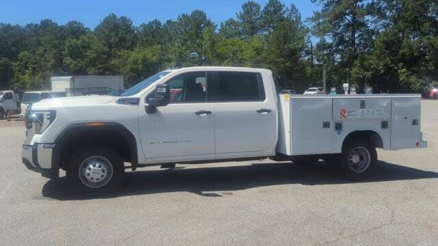 2024 GMC Sierra 3500HD CC Pro