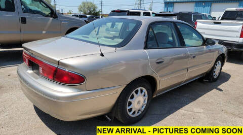 2002 Buick Century for sale at DISTINCT AUTO GROUP LLC in Kent OH