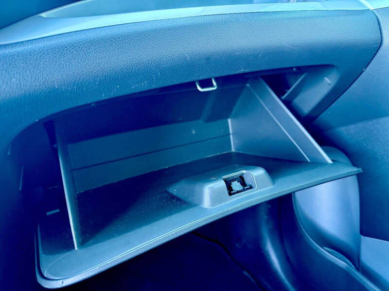 2013 Chevrolet Spark 1LT Auto