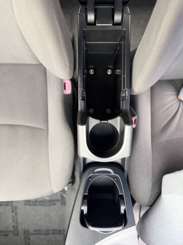 2013 Toyota Prius Three