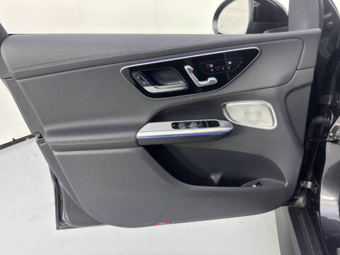 2025 Mercedes-Benz GLC GLC 300