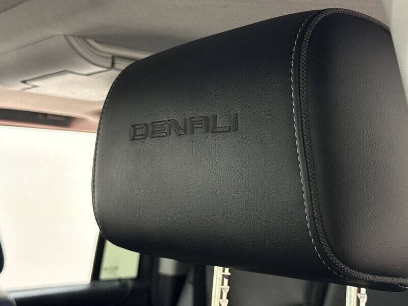 2018 GMC Yukon XL Denali