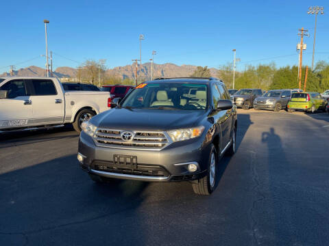 2013 Toyota Highlander SE