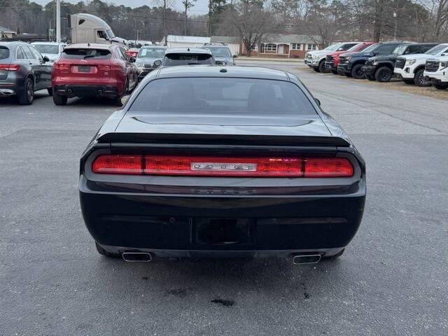2014 Dodge Challenger SXT