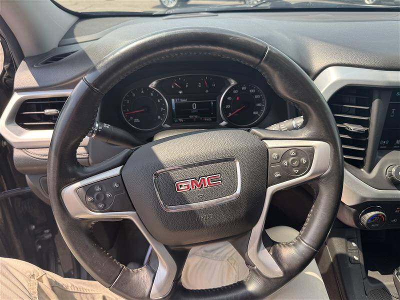 2017 GMC Acadia SLT-2