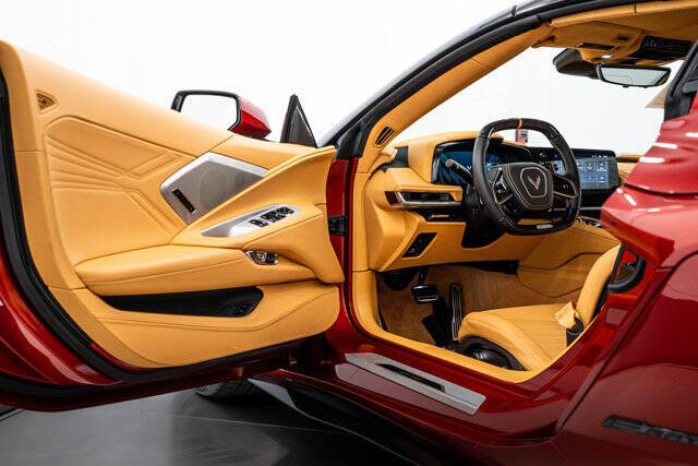 2025 Chevrolet Corvette E-Ray