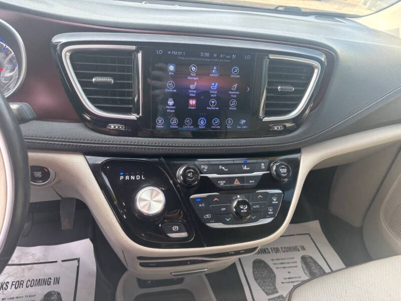 2017 Chrysler Pacifica Limited