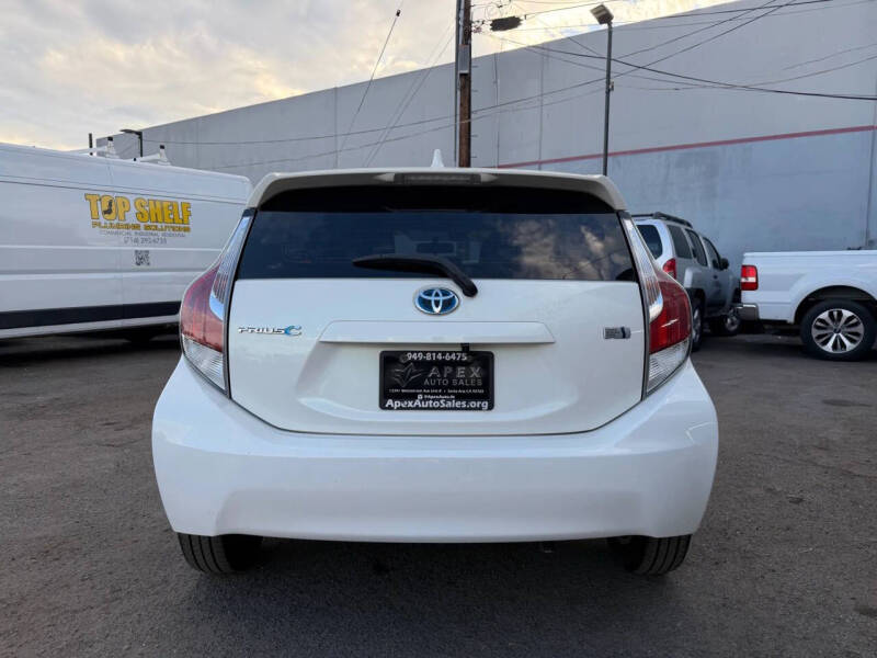 2015 Toyota Prius c