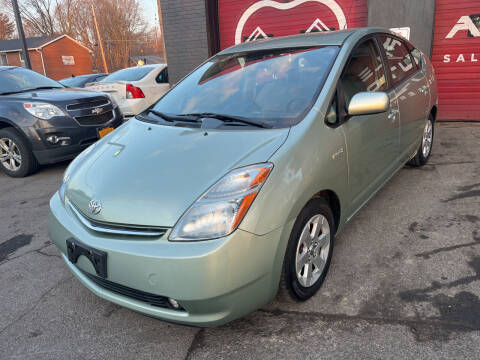 2007 Toyota Prius for sale at Apple Auto Sales Inc in Camillus NY