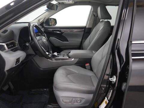 2023 Toyota Highlander Hybrid Limited