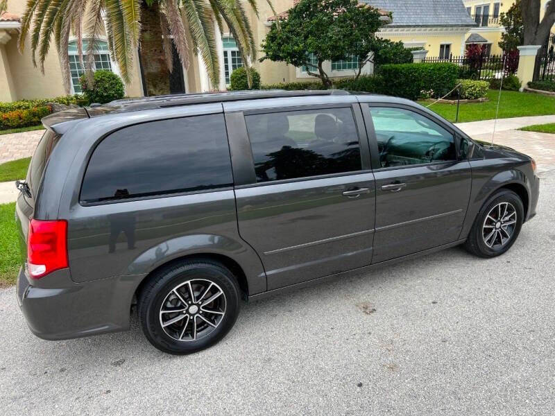 2016 Dodge Grand Caravan for sale at B2 AUTO SALES in Pompano Beach, FL