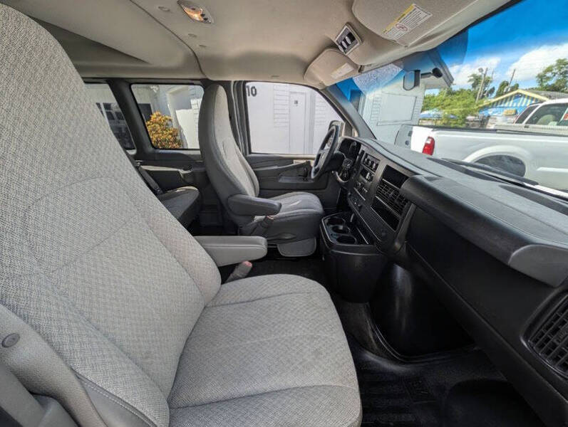 2012 Chevrolet Express LT 3500