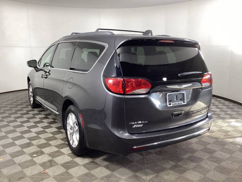 2019 Chrysler Pacifica Touring L Plus