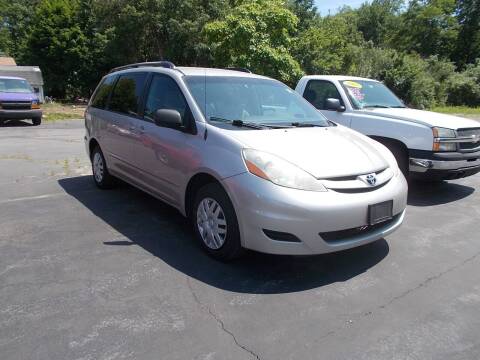 2006 Toyota Sienna for sale at MATTESON MOTORS in Raynham MA