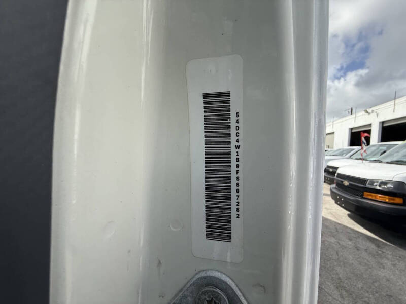 2015 Isuzu NPR
