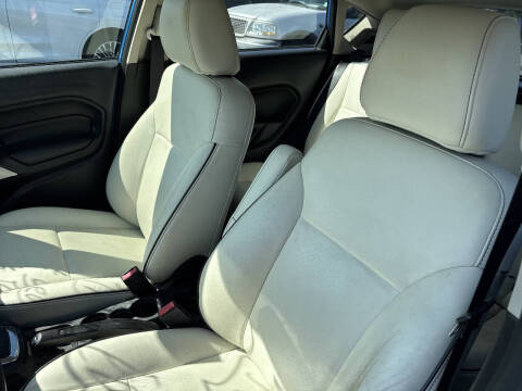 2013 Ford Fiesta Titanium