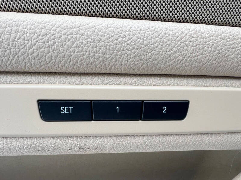 2015 BMW 5 Series 528i xDrive