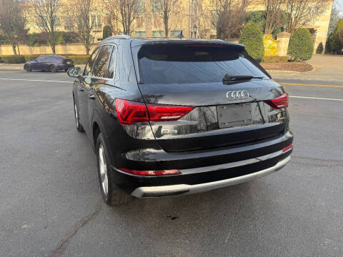 2020 Audi Q3 quattro Premium 45 TFSI