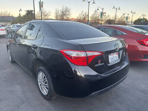 2015 Toyota Corolla LE