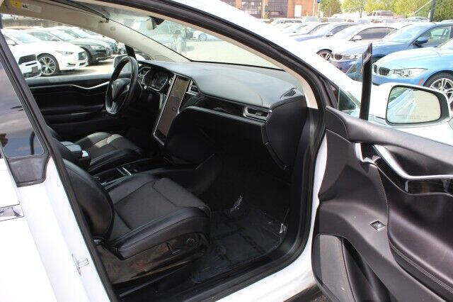 2016 Tesla Model X 75D