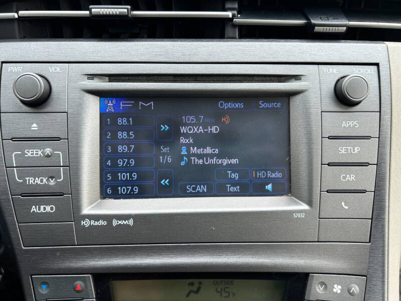 2012 Toyota Prius Three