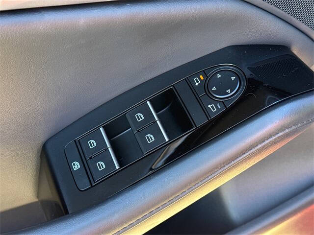 2025 Mazda Mazda3 Sedan 2.5 S Select Sport